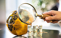 黄金多头大反攻！高盛预估还有150美元上涨空间